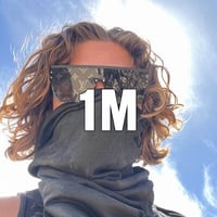 1M logo